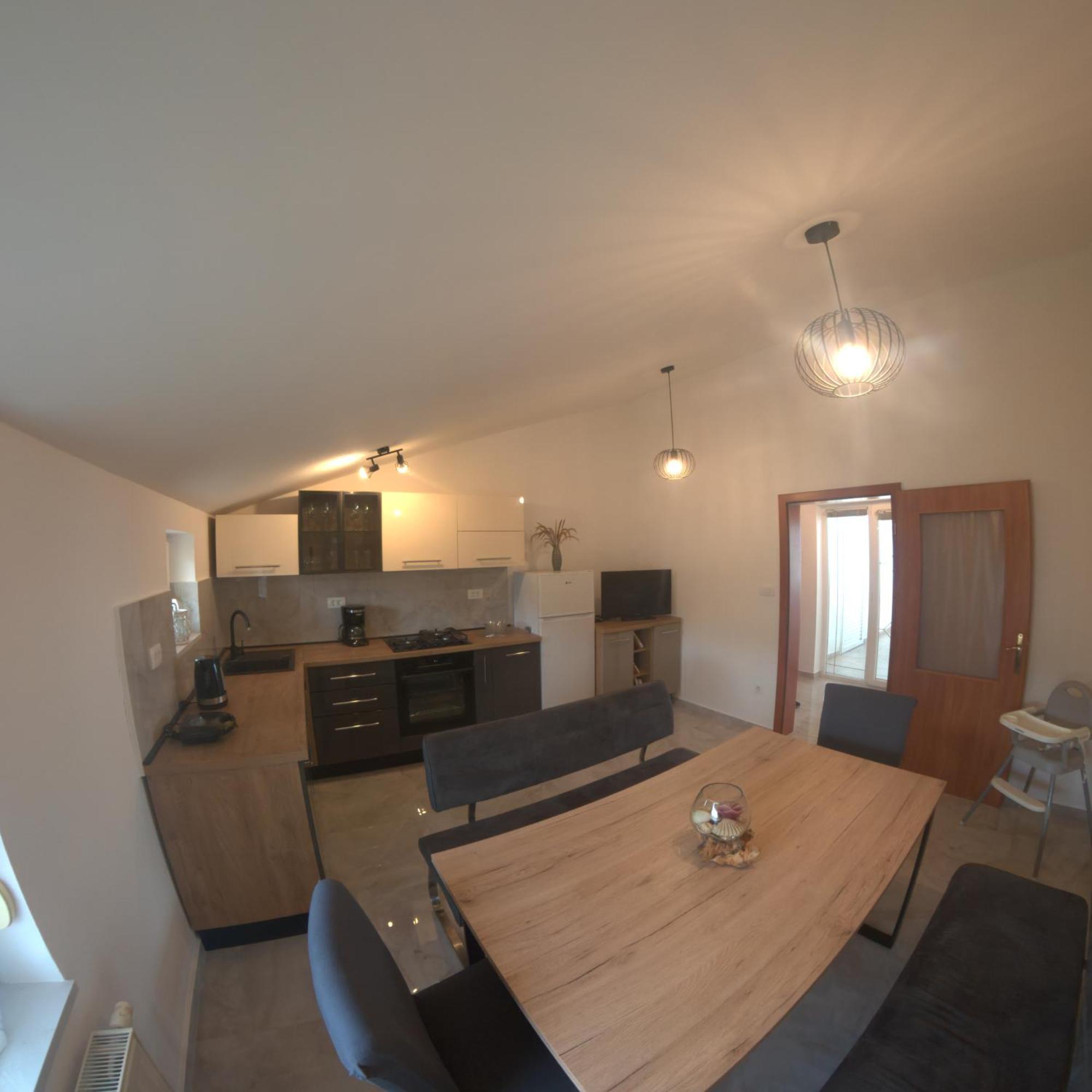 Apartmani Sandra Malinska Sveti Vid-Miholjice Exterior photo
